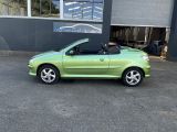 Peugeot 206 bei Gebrauchtwagen.expert - Abbildung (2 / 10)