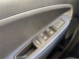 Renault Zoe bei Gebrauchtwagen.expert - Abbildung (13 / 15) Renault Zoe bei Gebrauchtwagen.expert - Abbildung (13 / 15)