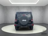 Jeep Wrangler bei Gebrauchtwagen.expert - Abbildung (4 / 15)