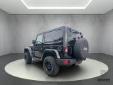 Jeep Wrangler bei Gebrauchtwagen.expert - Abbildung (5 / 15)