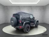 Jeep Wrangler bei Gebrauchtwagen.expert - Abbildung (3 / 15)