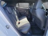 Peugeot 2008 bei Gebrauchtwagen.expert - Abbildung (14 / 15) Peugeot 2008 bei Gebrauchtwagen.expert - Abbildung (14 / 15)