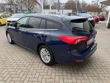 Ford Focus bei Gebrauchtwagen.expert - Abbildung (4 / 15) Ford Focus bei Gebrauchtwagen.expert - Abbildung (4 / 15)