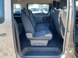 Opel Vivaro bei Gebrauchtwagen.expert - Abbildung (8 / 10) Opel Vivaro bei Gebrauchtwagen.expert - Abbildung (8 / 10)