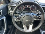 Kia Ceed bei Gebrauchtwagen.expert - Abbildung (12 / 15) Kia Ceed bei Gebrauchtwagen.expert - Abbildung (12 / 15)
