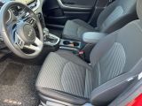 Kia Ceed bei Gebrauchtwagen.expert - Abbildung (10 / 15) Kia Ceed bei Gebrauchtwagen.expert - Abbildung (10 / 15)