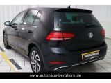 VW Golf VII bei Gebrauchtwagen.expert - Abbildung (4 / 15)