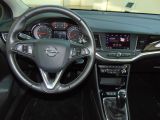 Opel Astra bei Gebrauchtwagen.expert - Abbildung (12 / 15)