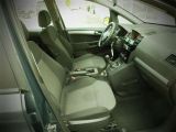 Opel Zafira bei Gebrauchtwagen.expert - Abbildung (11 / 15)