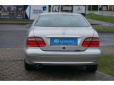 Mercedes-Benz CLK-Klasse bei Gebrauchtwagen.expert - Abbildung (5 / 15)