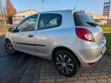 Renault Clio bei Gebrauchtwagen.expert - Abbildung (8 / 15)