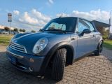 Mini Cooper bei Gebrauchtwagen.expert - Abbildung (13 / 15)