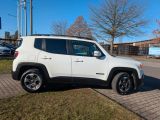 Jeep Renegade bei Gebrauchtwagen.expert - Abbildung (4 / 15) Jeep Renegade bei Gebrauchtwagen.expert - Abbildung (4 / 15)