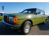 Mercedes-Benz 200 bei Gebrauchtwagen.expert - Abbildung (13 / 15)