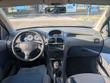 Peugeot 206 bei Gebrauchtwagen.expert - Abbildung (15 / 15)