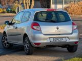 Renault Clio bei Gebrauchtwagen.expert - Abbildung (3 / 15)