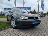 VW Golf bei Gebrauchtwagen.expert - Abbildung (4 / 15) VW Golf bei Gebrauchtwagen.expert - Abbildung (4 / 15)