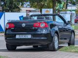 VW Eos bei Gebrauchtwagen.expert - Abbildung (8 / 15) VW Eos bei Gebrauchtwagen.expert - Abbildung (8 / 15)