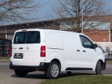 Opel Vivaro bei Gebrauchtwagen.expert - Abbildung (3 / 15) Opel Vivaro bei Gebrauchtwagen.expert - Abbildung (3 / 15)