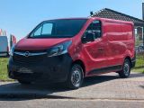 Opel Vivaro bei Gebrauchtwagen.expert - Abbildung (4 / 15)
