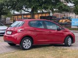 Peugeot 208 bei Gebrauchtwagen.expert - Abbildung (9 / 15)