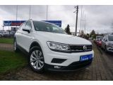 VW Tiguan bei Gebrauchtwagen.expert - Abbildung (3 / 15) VW Tiguan bei Gebrauchtwagen.expert - Abbildung (3 / 15)