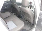 Ford Mondeo Turnier bei Gebrauchtwagen.expert - Abbildung (6 / 9)