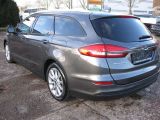 Ford Mondeo Turnier bei Gebrauchtwagen.expert - Abbildung (2 / 11)