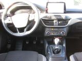 Ford Focus Turnier bei Gebrauchtwagen.expert - Abbildung (8 / 11)