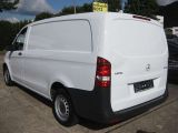 Mercedes-Benz Vito bei Gebrauchtwagen.expert - Abbildung (2 / 10)