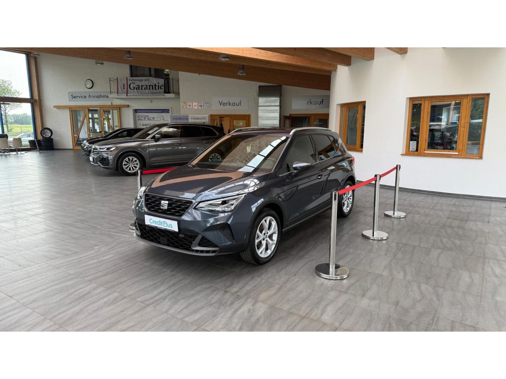 Seat Arona bei Gebrauchtwagen.expert - Hauptabbildung Seat Arona bei Gebrauchtwagen.expert - Hauptabbildung