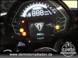 Triumph Triple bei Gebrauchtwagen.expert - Abbildung (12 / 15) Triumph Triple bei Gebrauchtwagen.expert - Abbildung (12 / 15)