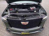 Cadillac Escalade bei Gebrauchtwagen.expert - Abbildung (8 / 15)