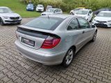 Mercedes-Benz C-Klasse bei Gebrauchtwagen.expert - Abbildung (5 / 15)