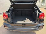 Audi Q2 bei Gebrauchtwagen.expert - Abbildung (8 / 15) Audi Q2 bei Gebrauchtwagen.expert - Abbildung (8 / 15)