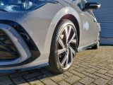 VW Golf VIII bei Gebrauchtwagen.expert - Abbildung (8 / 15)