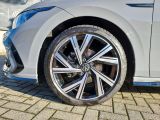 VW Golf VIII bei Gebrauchtwagen.expert - Abbildung (9 / 15)
