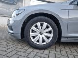 VW Passat bei Gebrauchtwagen.expert - Abbildung (8 / 15) VW Passat bei Gebrauchtwagen.expert - Abbildung (8 / 15)