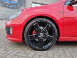VW Golf GTI bei Gebrauchtwagen.expert - Abbildung (8 / 15)