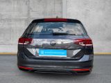 VW Passat bei Gebrauchtwagen.expert - Abbildung (4 / 15) VW Passat bei Gebrauchtwagen.expert - Abbildung (4 / 15)