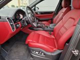 Porsche Cayenne bei Gebrauchtwagen.expert - Abbildung (10 / 15)