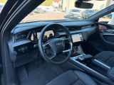 Audi e-tron bei Gebrauchtwagen.expert - Abbildung (11 / 15)