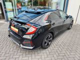 Honda Civic bei Gebrauchtwagen.expert - Abbildung (6 / 15) Honda Civic bei Gebrauchtwagen.expert - Abbildung (6 / 15)