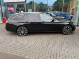 Mercedes-Benz E-Klasse bei Gebrauchtwagen.expert - Abbildung (9 / 15) Mercedes-Benz E-Klasse bei Gebrauchtwagen.expert - Abbildung (9 / 15)