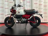 Honda Motorräder bei Gebrauchtwagen.expert - Abbildung (4 / 8)
