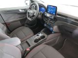 Ford Kuga bei Gebrauchtwagen.expert - Abbildung (9 / 15) Ford Kuga bei Gebrauchtwagen.expert - Abbildung (9 / 15)