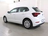 VW Polo bei Gebrauchtwagen.expert - Abbildung (4 / 15) VW Polo bei Gebrauchtwagen.expert - Abbildung (4 / 15)