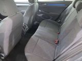 VW Golf bei Gebrauchtwagen.expert - Abbildung (12 / 15)