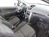 Peugeot 207 bei Gebrauchtwagen.expert - Abbildung (11 / 12) Peugeot 207 bei Gebrauchtwagen.expert - Abbildung (11 / 12)