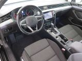 VW Passat bei Gebrauchtwagen.expert - Abbildung (6 / 15)